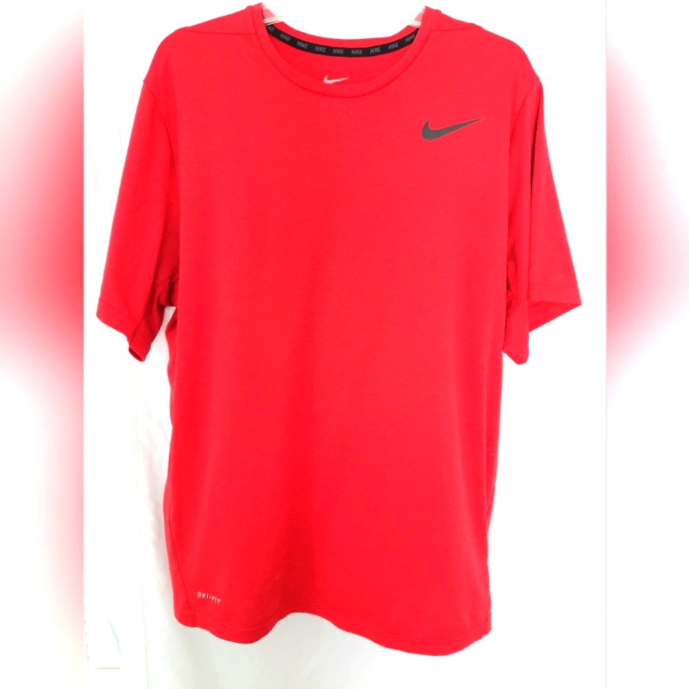 Nike Men's Red Dri-Fit Training T-Shirts Size XL Black Logo